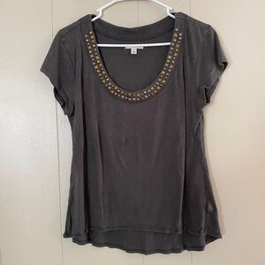 American Eagle Embellished Scoop Neck Tee Gray Beaded Studded Top Women’s Small
